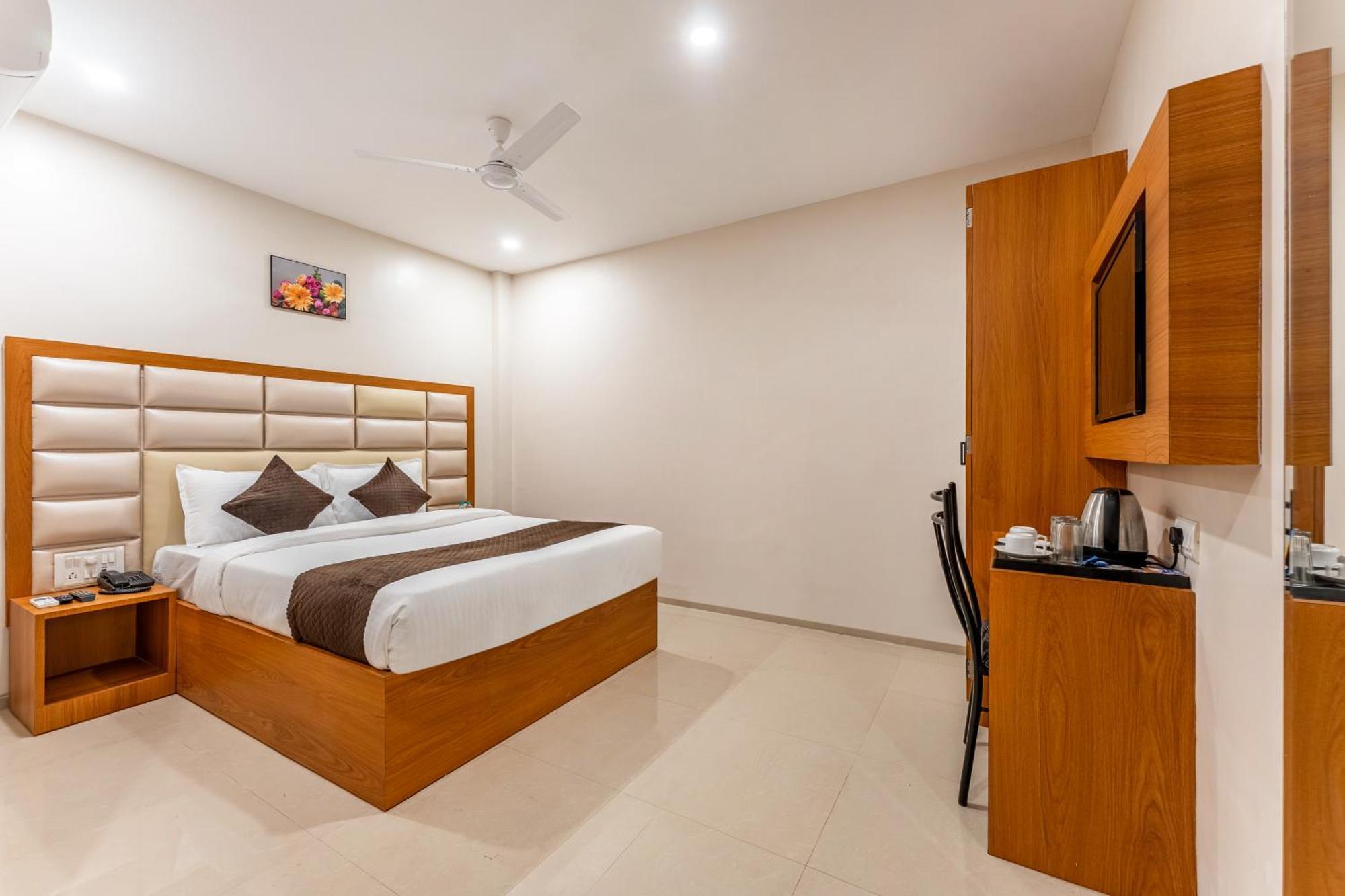 Metropolis Business Hotel Panaji Buitenkant foto