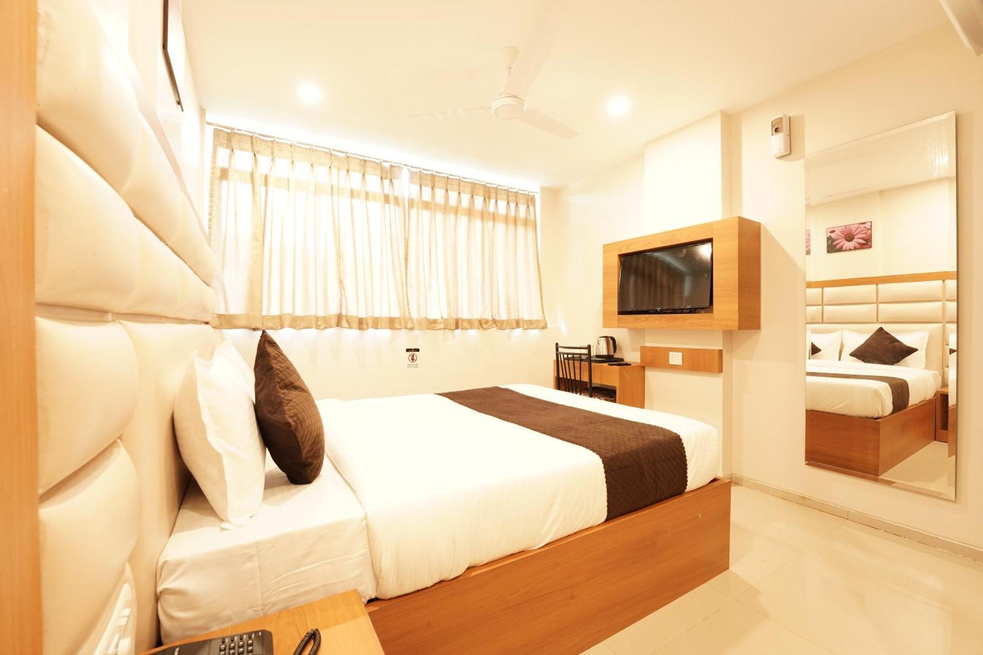 Metropolis Business Hotel Panaji Buitenkant foto